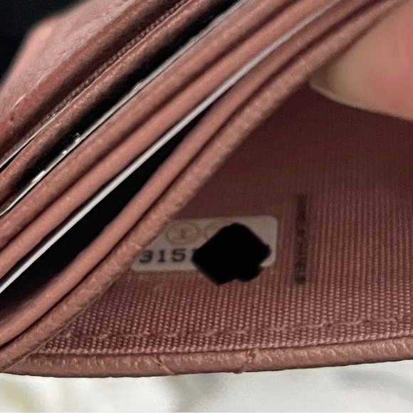 CHANEL 21A 2.55 FLAT CARD HOLDER - Picture 3 of 6